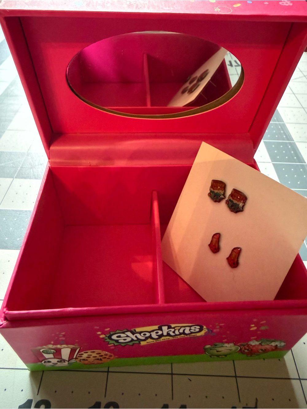 Shopkins Pink Jewelry Box with 2 sets Earrings